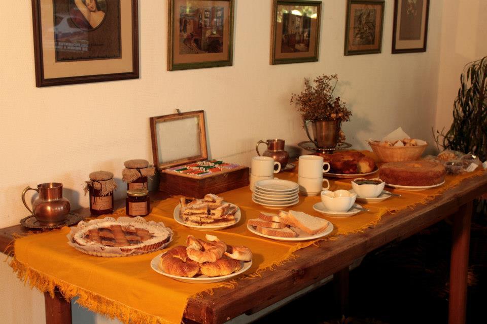 Hosteria El Colonial Baradero Kültér fotó