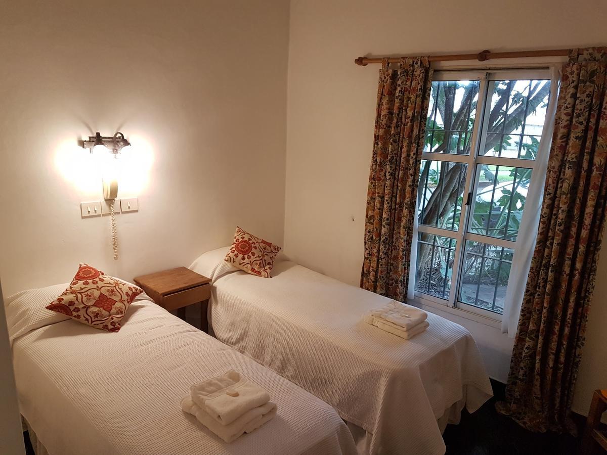Hosteria El Colonial Baradero Kültér fotó